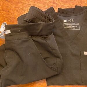 Figs scrubs black Catarina and Zamora joggers XXS petite